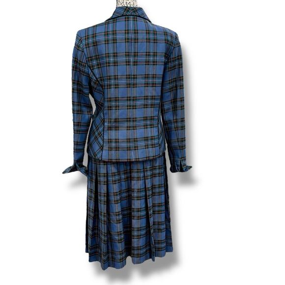 Vintage Pendleton Women’s Size 8 Blue Plaid Pleated Skirt Suit USA 100% Wool - Picture 7 of 7